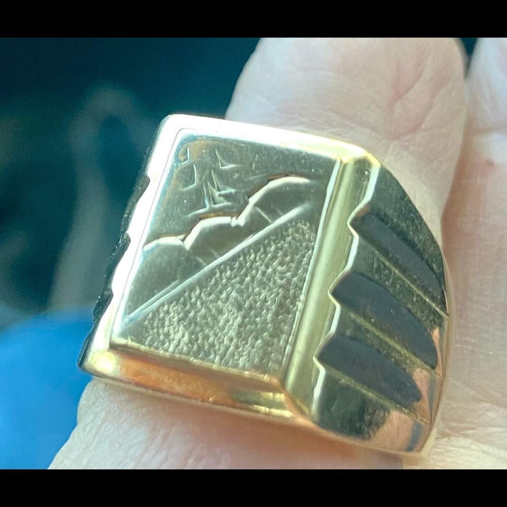 Mens 18k stamped gold ring